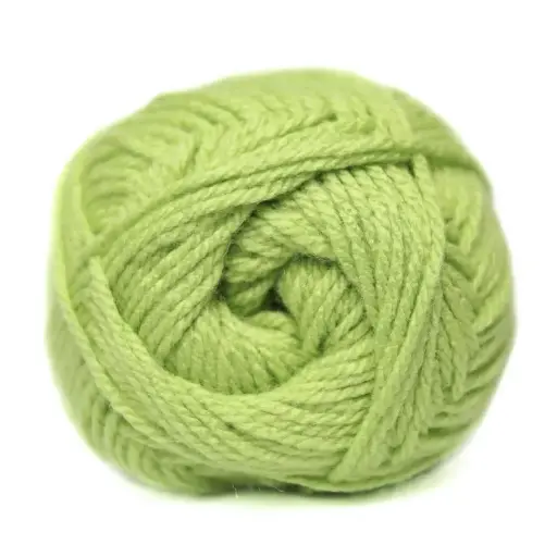 CLASSIC ELLE PULLSKEIN DK 100g BLS SOFT LIME